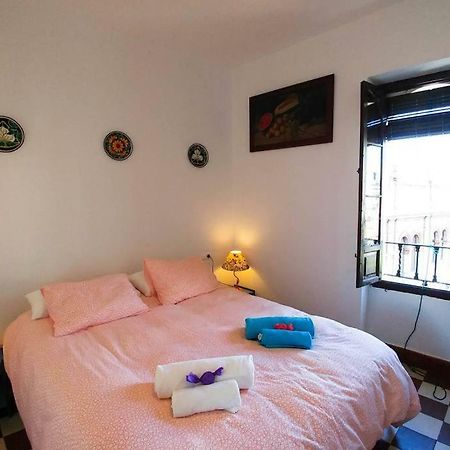 Appartement Plaza Elvira Atico- Penthouse Next To Cathedral à Séville Extérieur photo